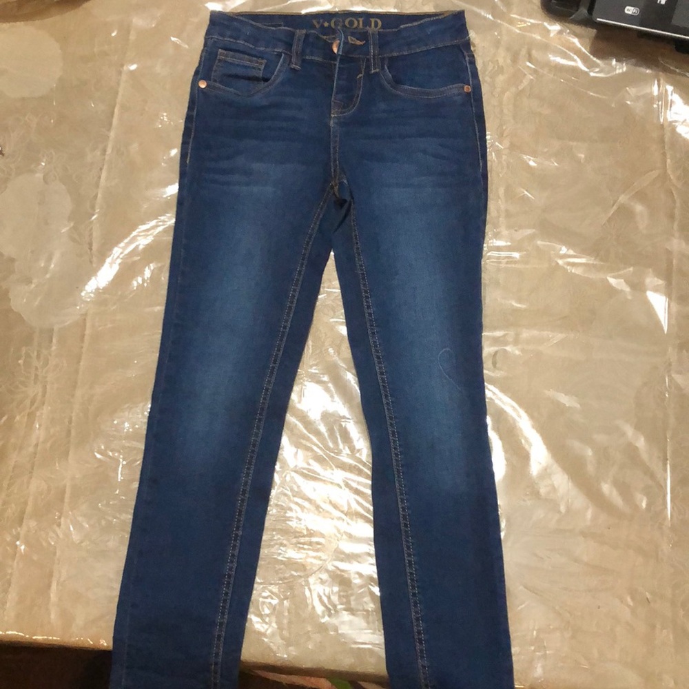 Like new blue jeans size 8